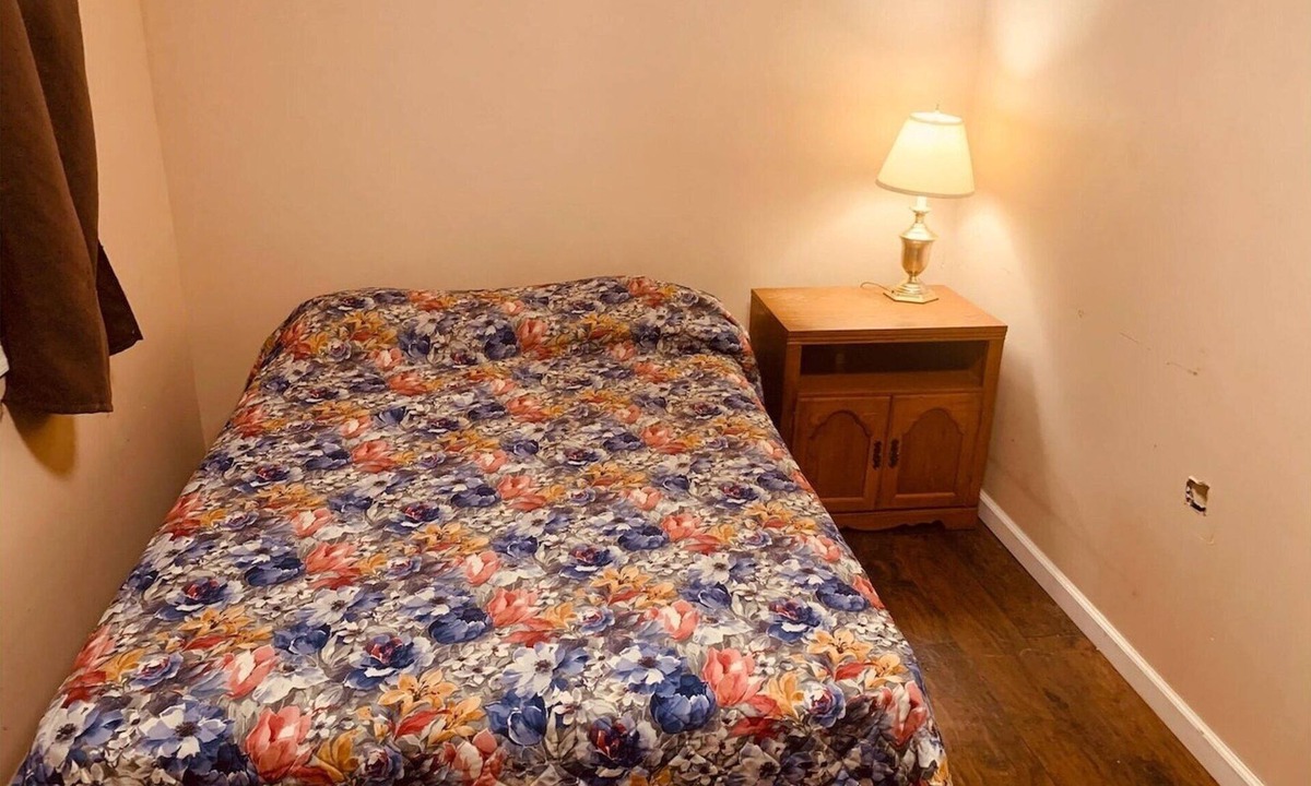 East Stroudsburg Apartment | 2 Bedroom Cabin|East Stroudsburg