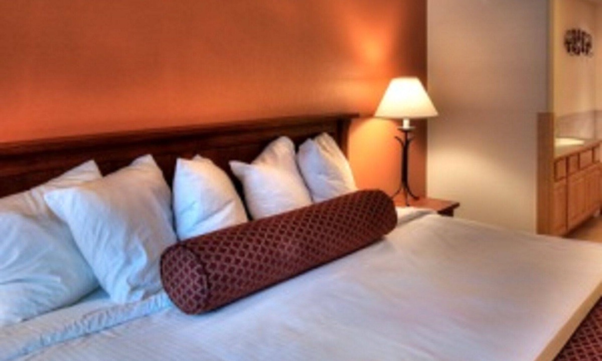Four O'Clock Apartment | 2023-4 Grand Timber One Bdr MASTER Ski-in/out 5 Star Breck, CO