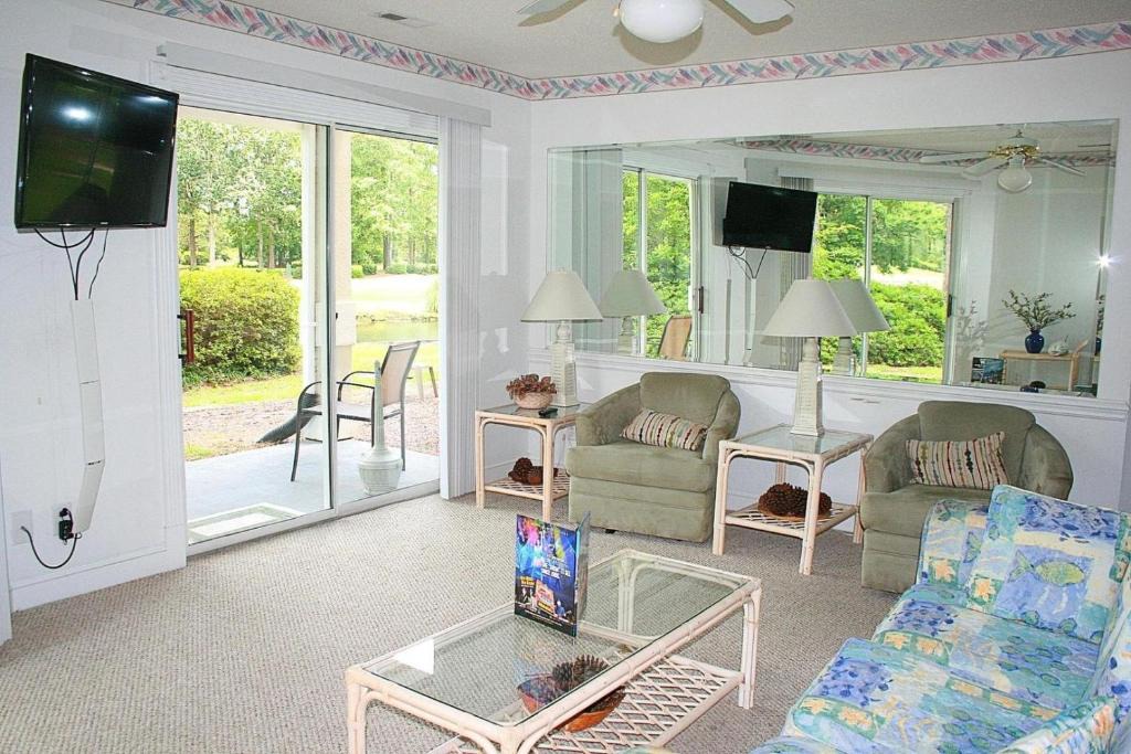 Calabash Apartment | 27 Hole Golf Resort Condo 501M