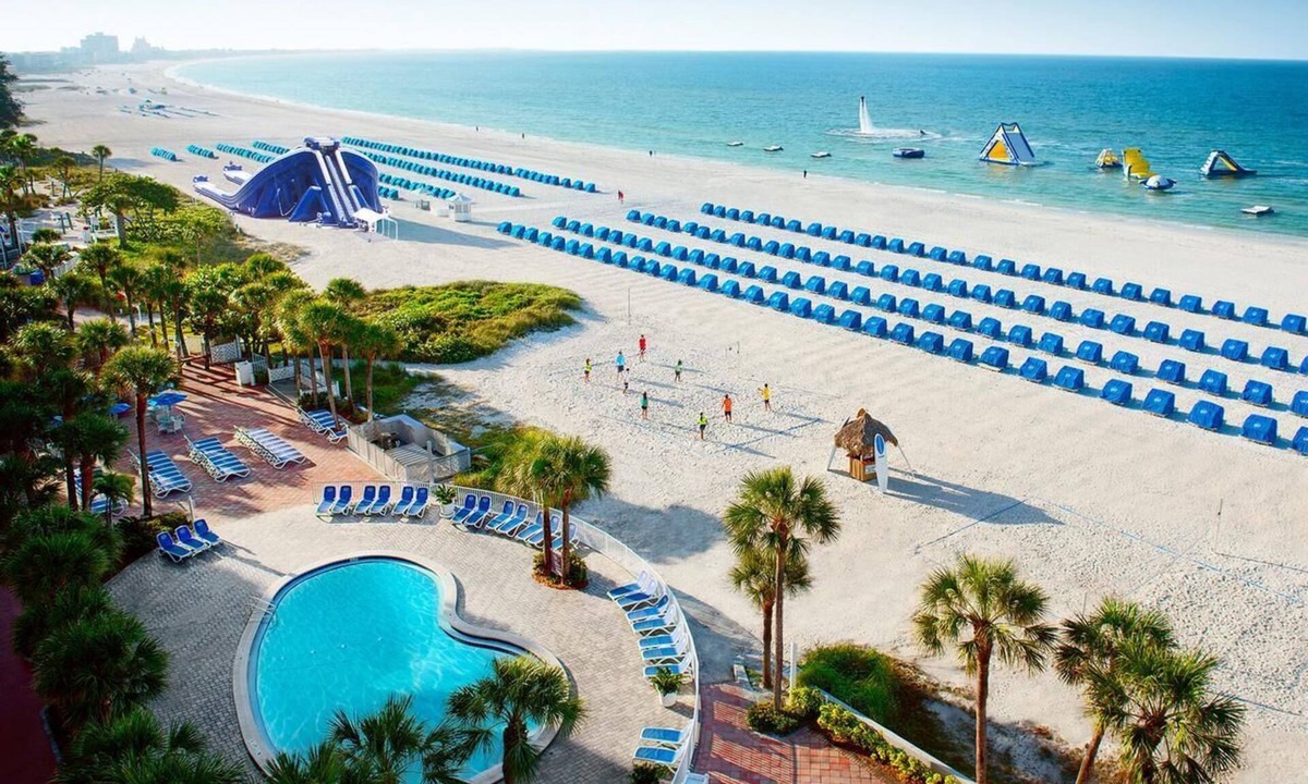 St. Pete Beach Hotel | 3x Gulf Front View With Balcony 2 Queen Beds at Island Grand at TradeWinds