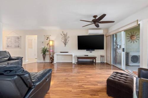 Waikoloa Village Apartment | 6 Bed 4 Bath Condo in Waikoloa Village