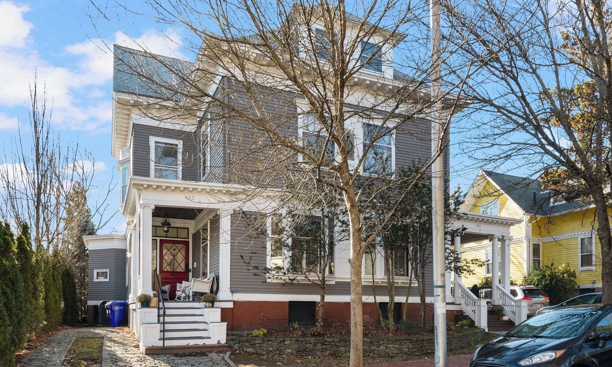 College Hill House | 6BR w/Parking Steps to Brown in College Hill