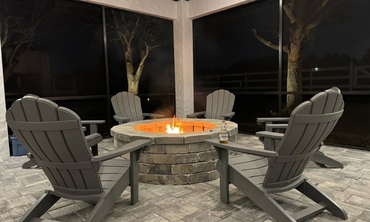 Winter Garden House | Amaizing Villa Flores w/hot tub located 30 minutes from Disney land Atractions.