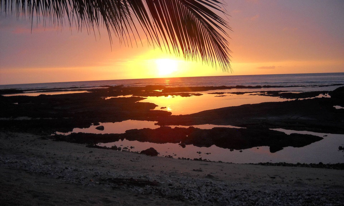 Kamuela Cottage | Available for rent 3 months or more.