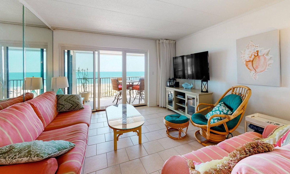 North Ocean City Condo | Beachfront Condo w/Balcony, Central A/C, Free WiFi, Incredible Views, and W/D