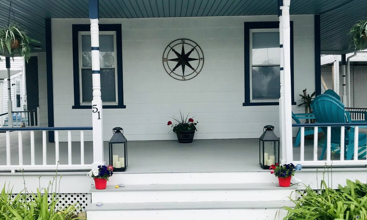 Onset Apartment | Beautiful 2 bedroom rental, Close walk to the beach!