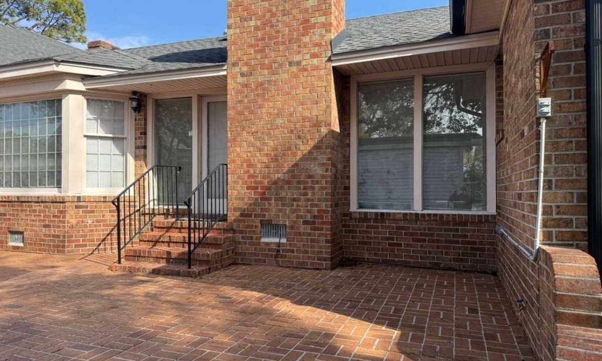 Loris House | Brick House near Loris, longs and Sunset Beach