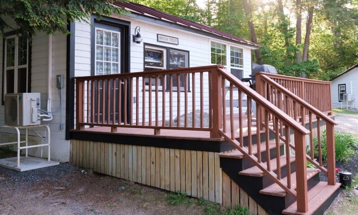 Sebago Cabin | Brook Trout Cottage on the Stunning West Shore of Sebago Lake