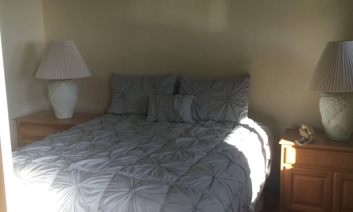 Honalo House | Bungalow 1 with large kitchen, outdoor private shower and 1/2 bath.