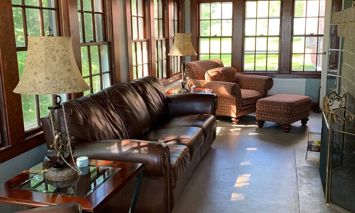 Searsport Bed & Breakfast | Captain Sweetser's Inn