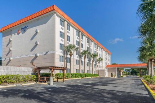 St. Petersburg Hotel | Comfort Inn St Petersburg North
