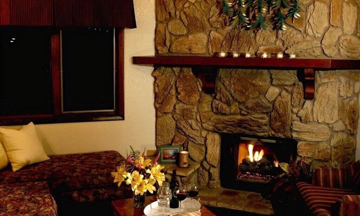 Big Bear Lake Resort | Cozy 1-bedroom resort in enchanting Big Bear Lake Sleeps 4