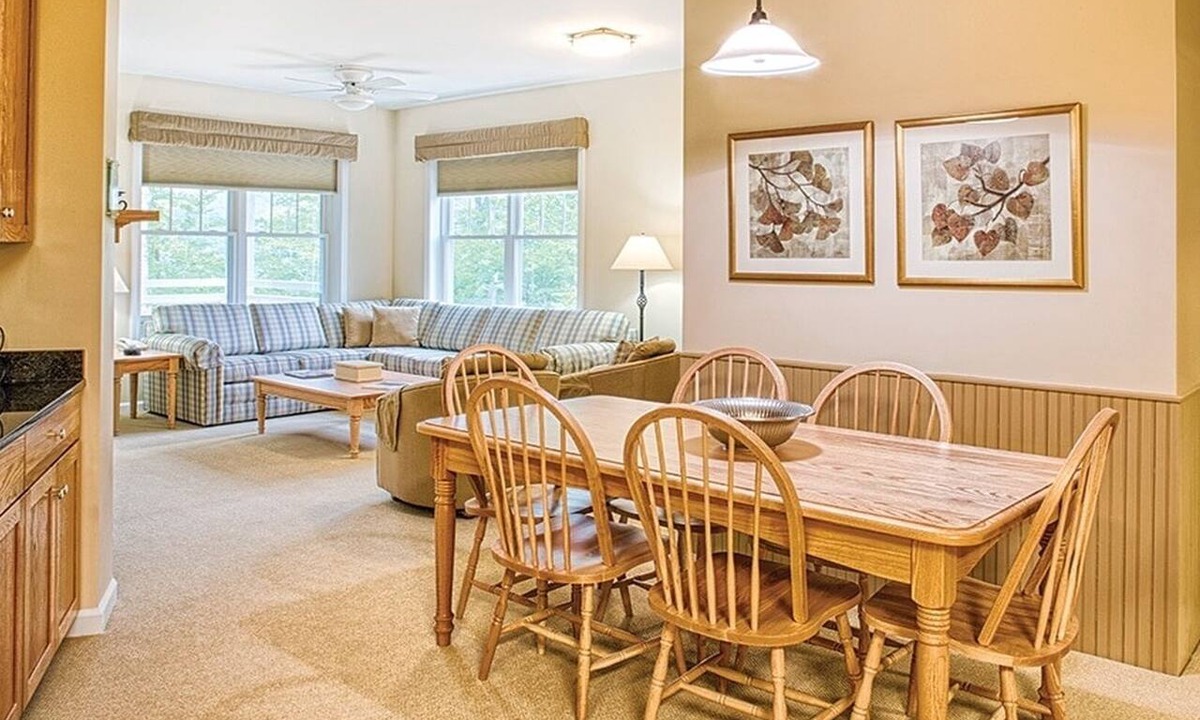 Jeffersonville Condo | Cozy 3BR– Smugglers' Notch Escape! WEOCV