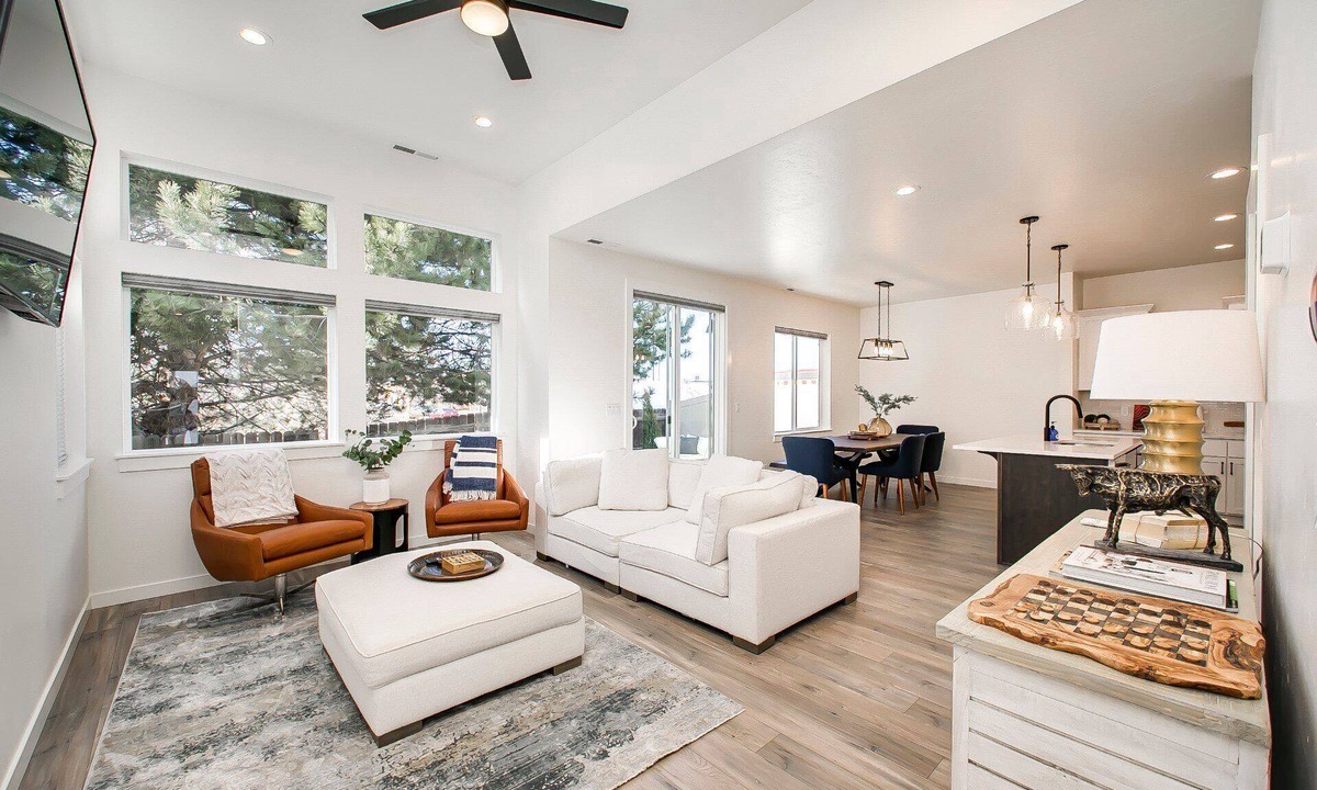 West Valley House | Crossroads Retreat