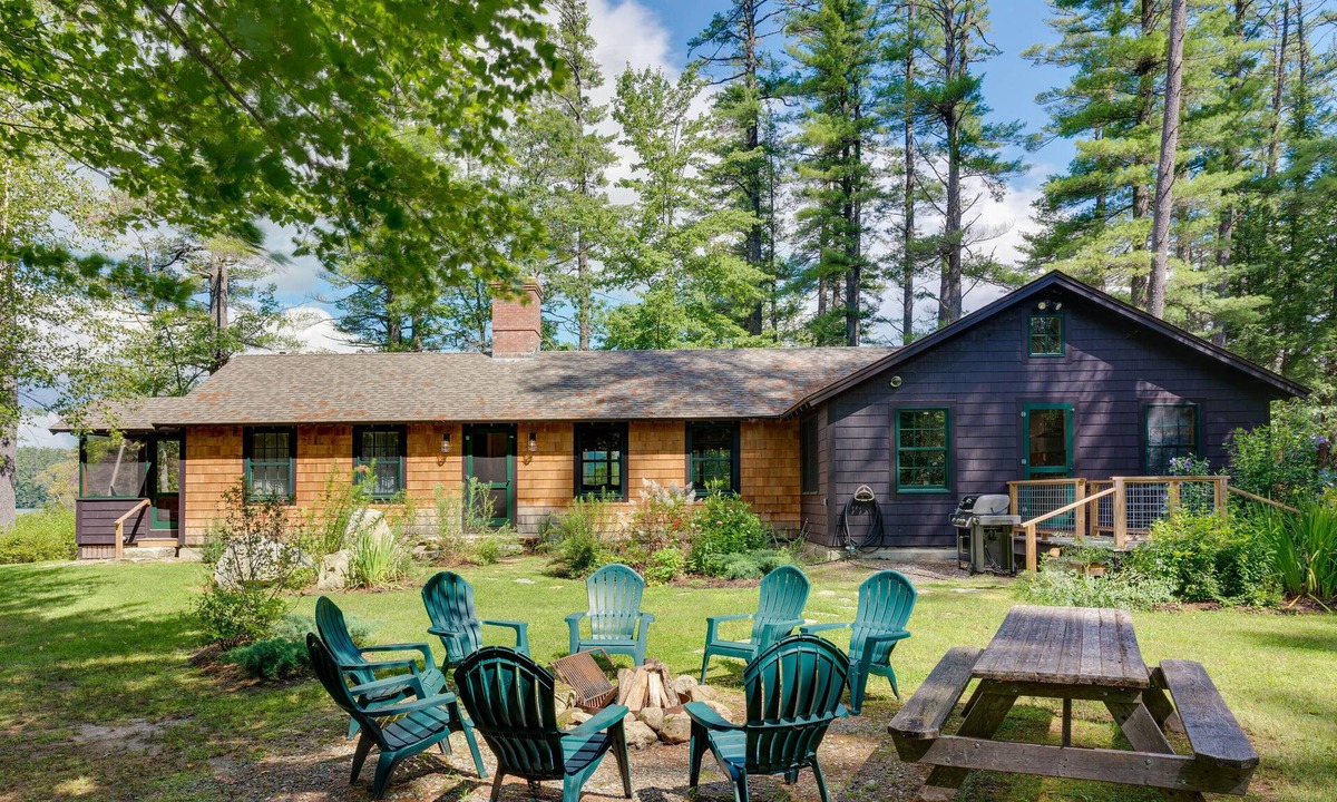 Center Lovell House | Dock & Beach Access! Waterfront Home on Kezar Lake