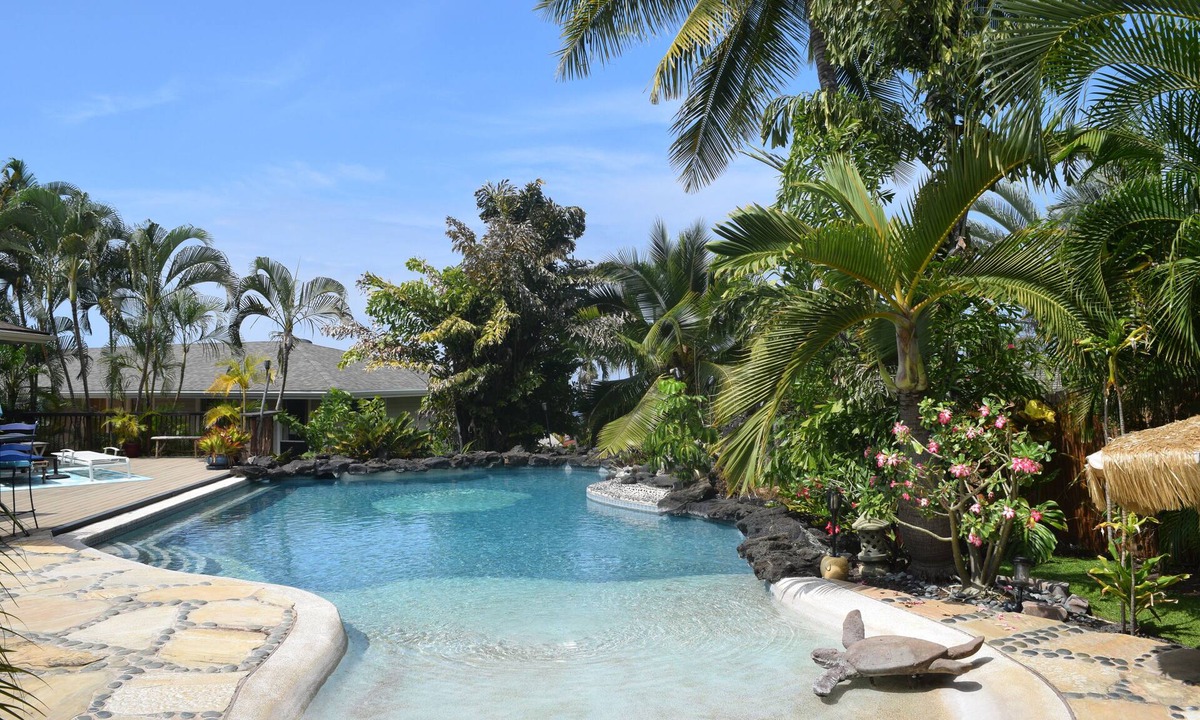 Kailua-Kona House | Don`t miss out on this amazing home for your Kona vacation!