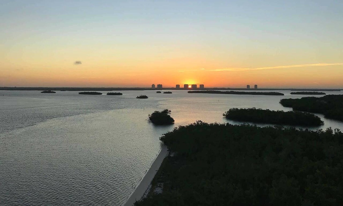 Fort Myers Beach Condo | ESTERO BAY SUNRISE VIEWS | REMODELED 10TH FLOOR, EXTENDED BALCONY | KING BED | LOVERS KEY RESORT