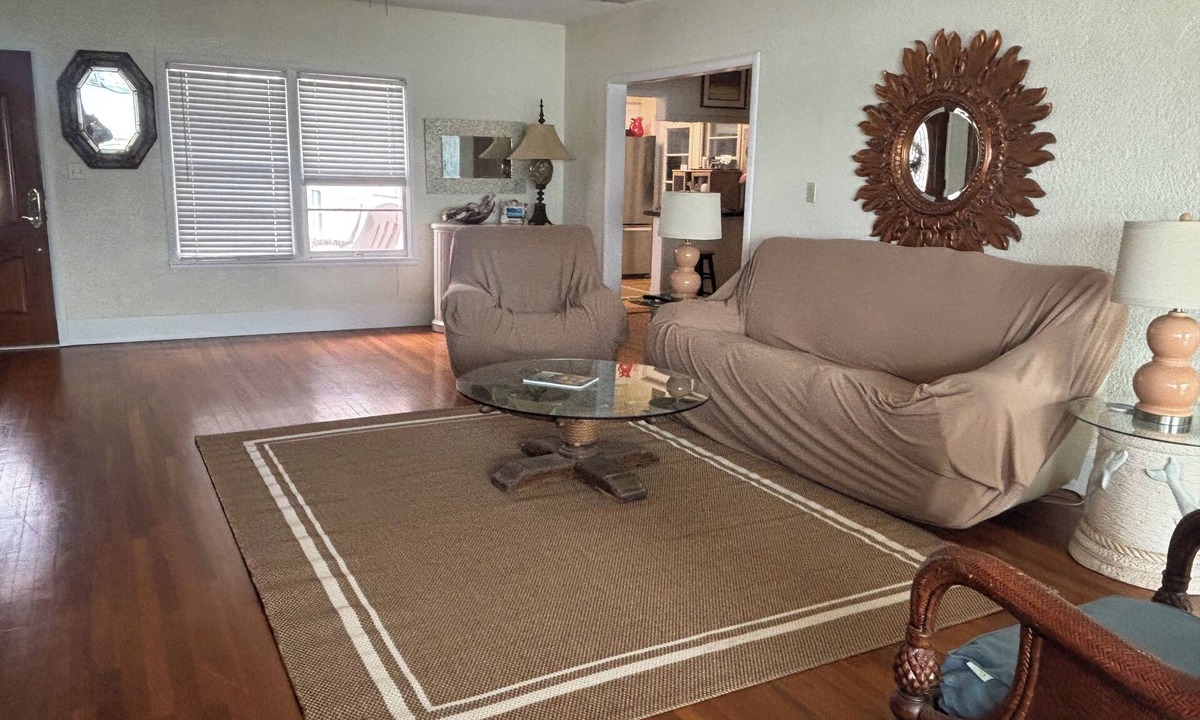 Clearwater Beach House | Fabulous Waterfront Home. CLEARWATER BEACH. Bayfront. Large private dock