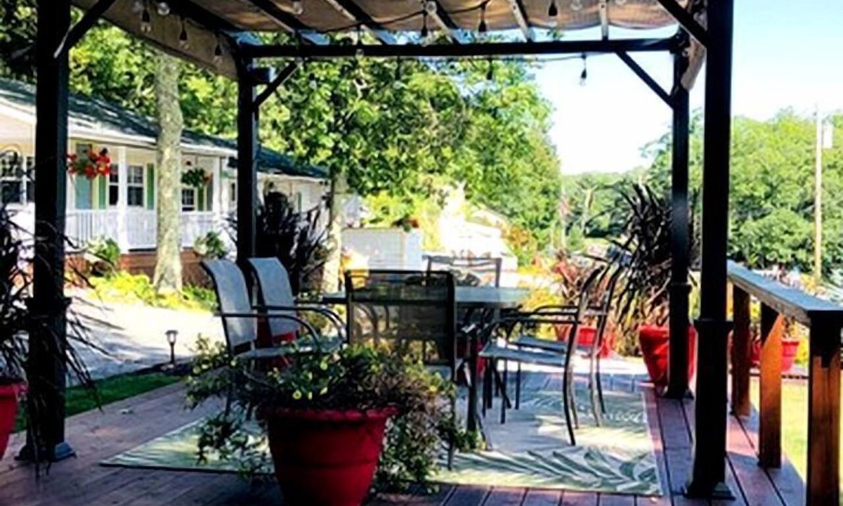 Lincolnville Cabin | Family-Friendly Bed and Breakfast Suite near Camden Hills State Park, Maine