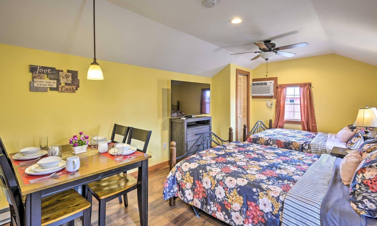 Pleasant Mount Hotel | Fjord Suite · Peaceful Poconos Getaway