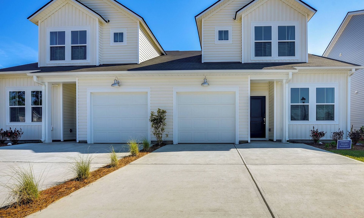 Ocean Isle Beach House | Golf & Reunion Retreat! 6 Mi to Ocean Isle Beach
