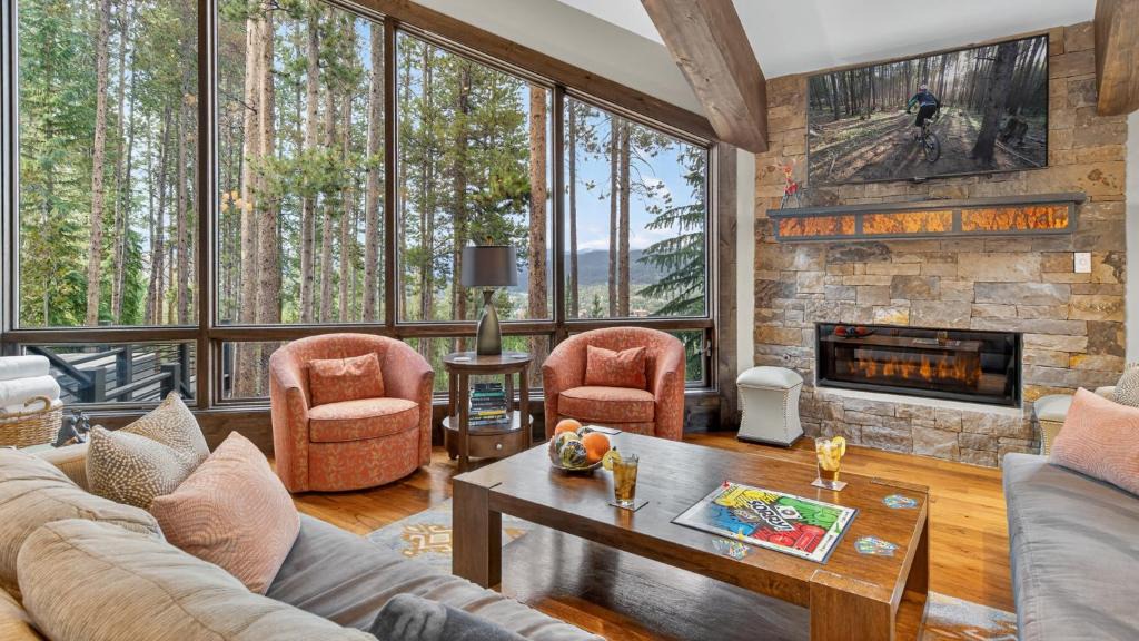 Warrior's Mark House | Grand Vista Lodge