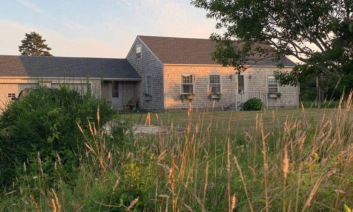 Wauwinet House | Great house away from crowds. Near ocean and harbor