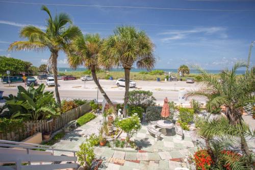 Sunset Beach House | Gulf Spray - C