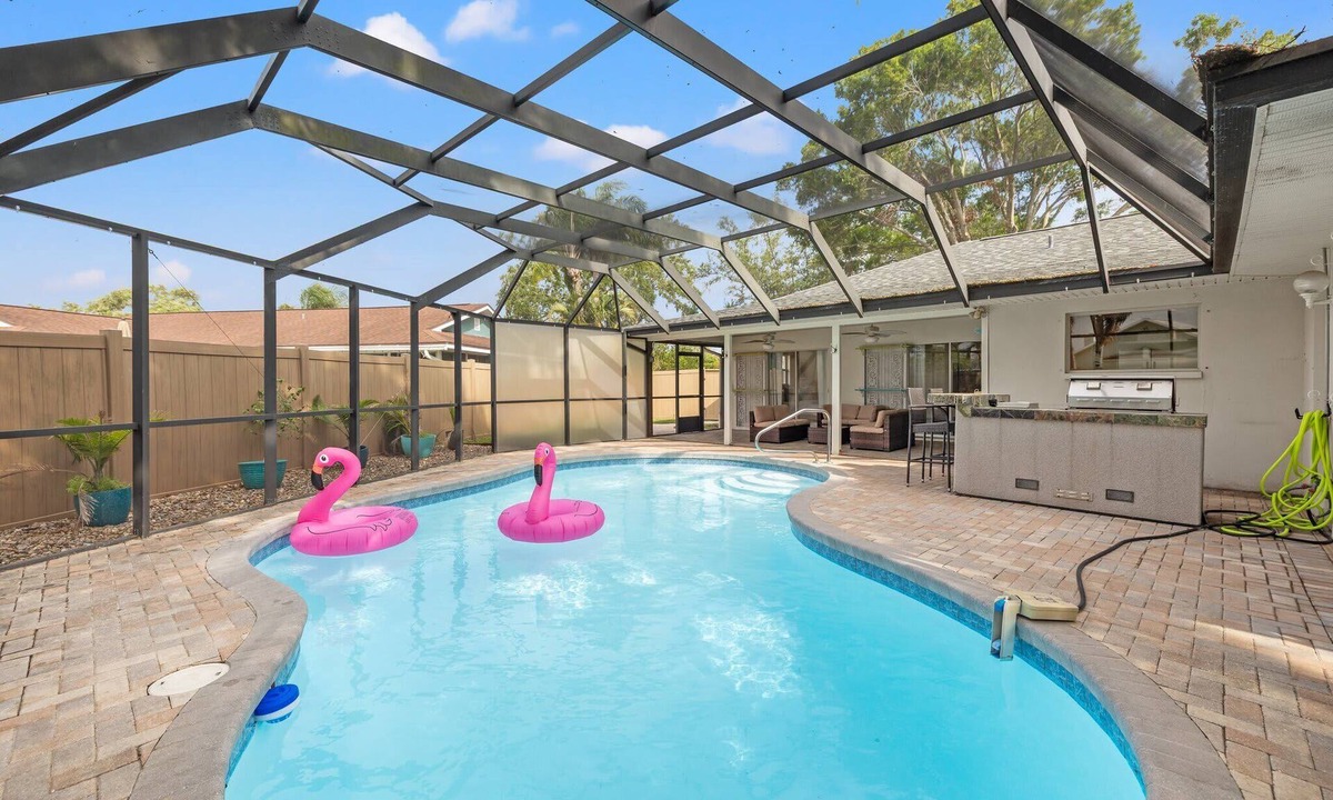 Largo House | Heated Pool Home | Pet-Friendly | Minutes to Beach