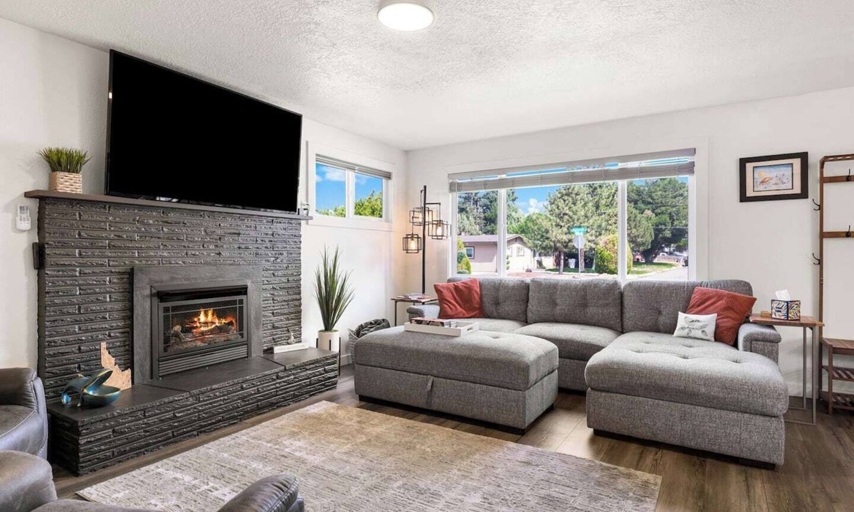 Hillcrest House | Hidden Gem w/Ping-Pong & Grill