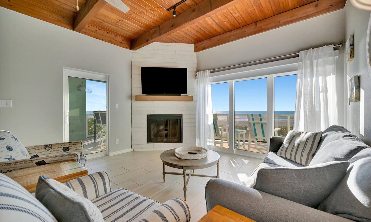 Indian Shores Condo | IRB Sun Place