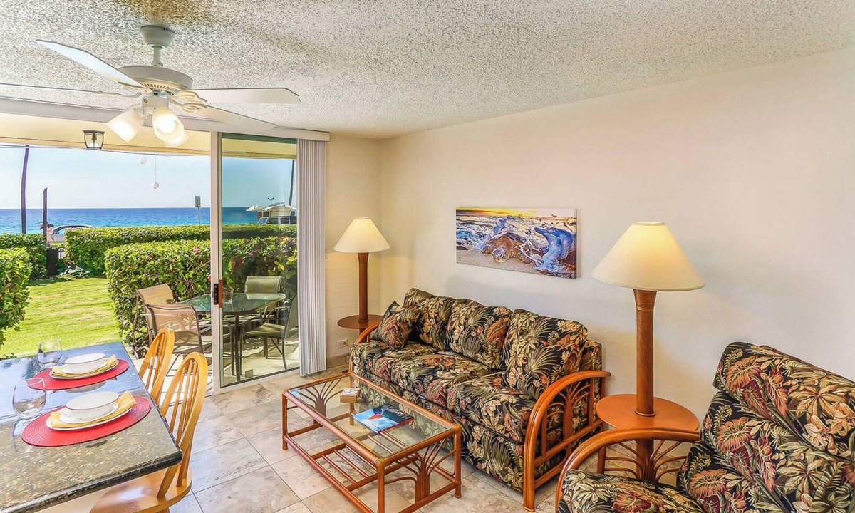 Kahaluu Bay Apartment | Kona White Sands A4 Romantic Ocean View!
