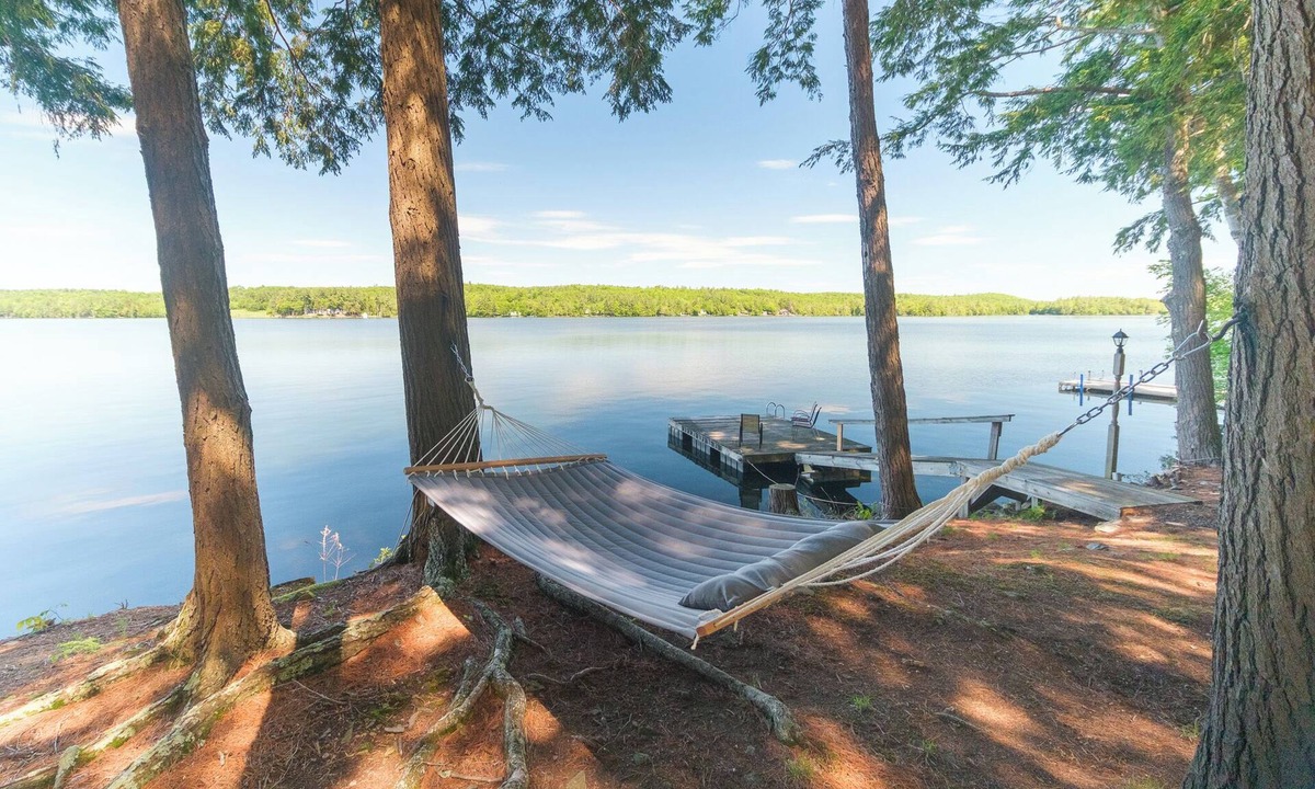 Purgatory House | Lakefront Peninsula Retreat w/Private Dock, on Cobbosseecontee Lake, 4 BR