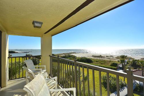 Sunset Beach House | Land's End 8-401 Beach Front