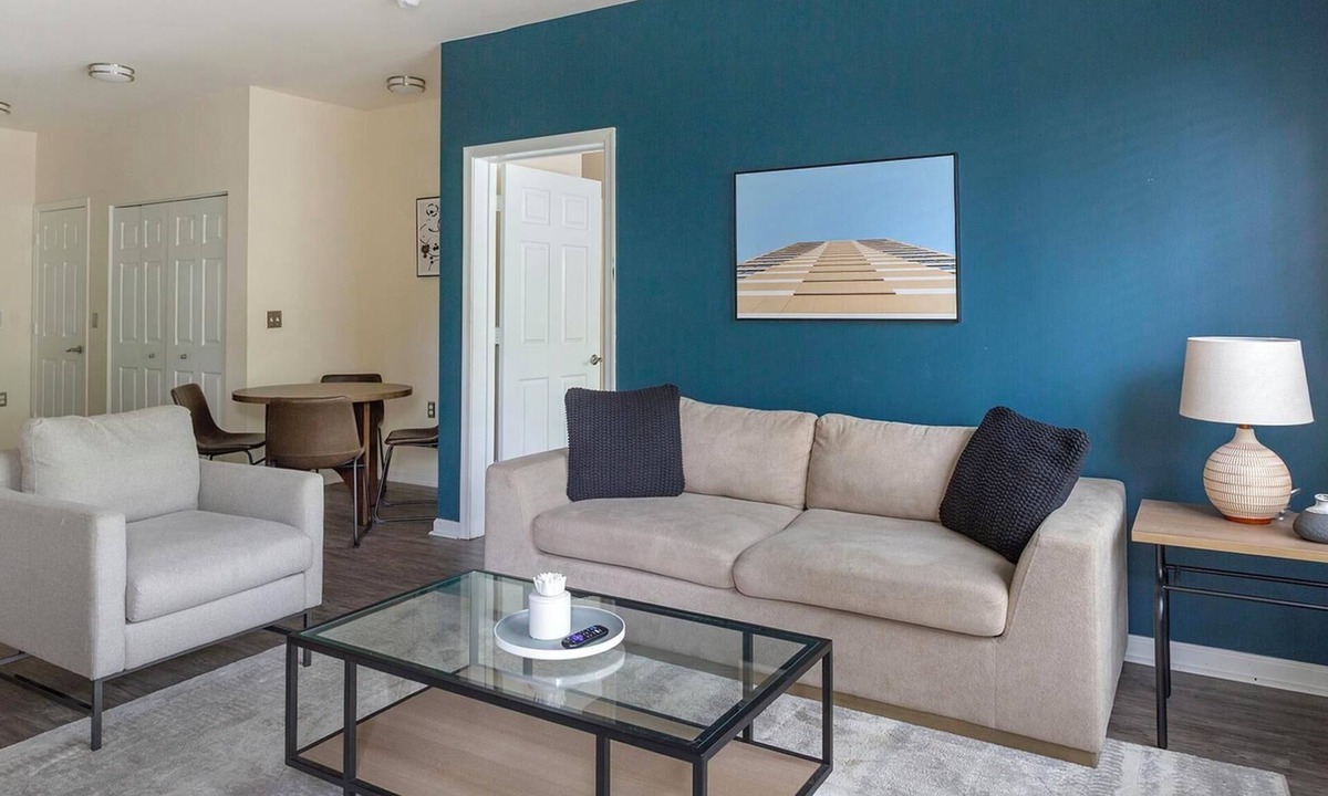 Norristown Apartment | Landing | Chic 2BD, Gym, Clubhouse