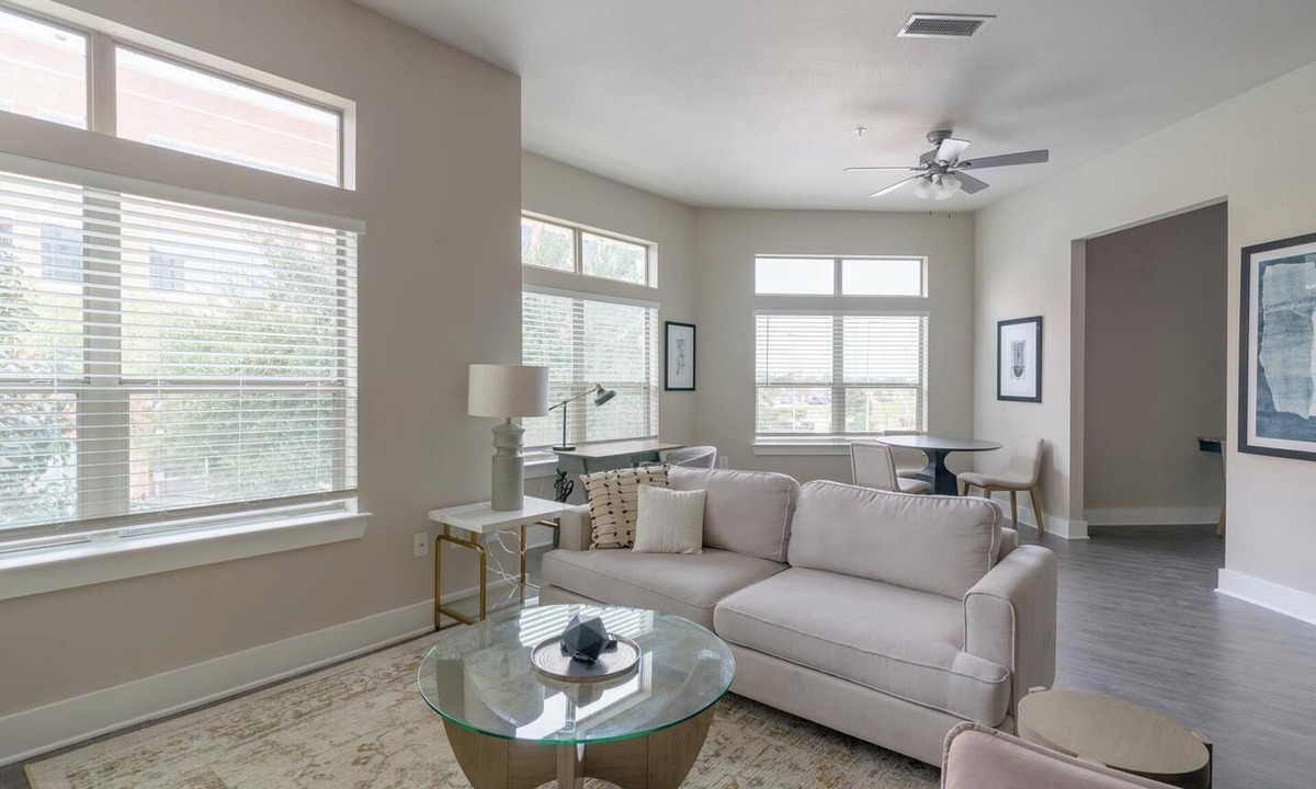 Nassau Bay Apartment | Landing | Modern 1BD, Gym, Clubhouse