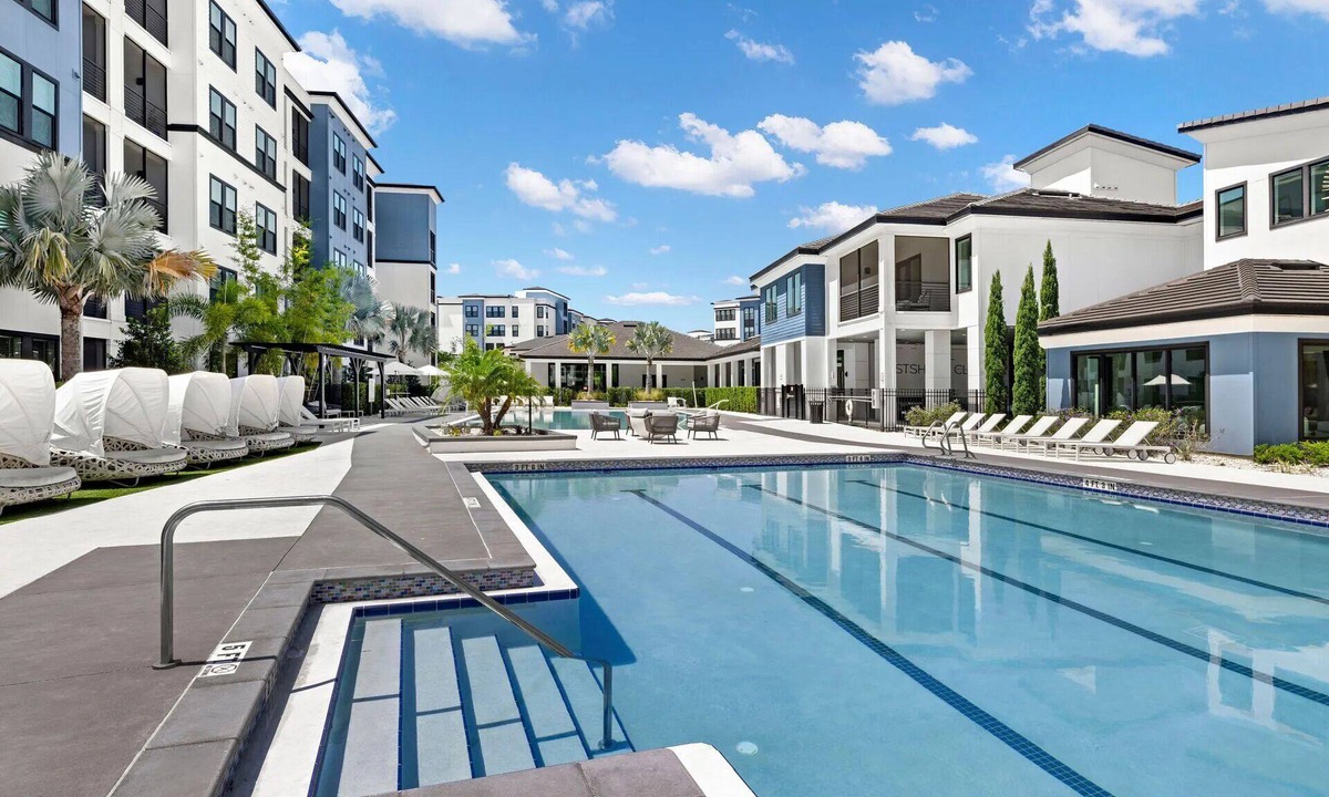 Port Tampa City Apartment | Landing Tampa Westshore