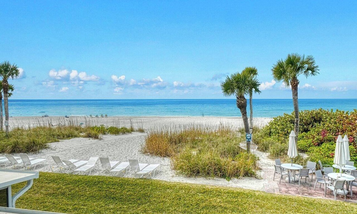 Longboat Key Condo | LaPlaya 201C-Breathtaking Gulf panorama from this corner end unit.