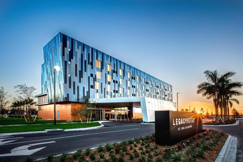 Trailer Estates Hotel | Legacy Hotel at IMG Academy