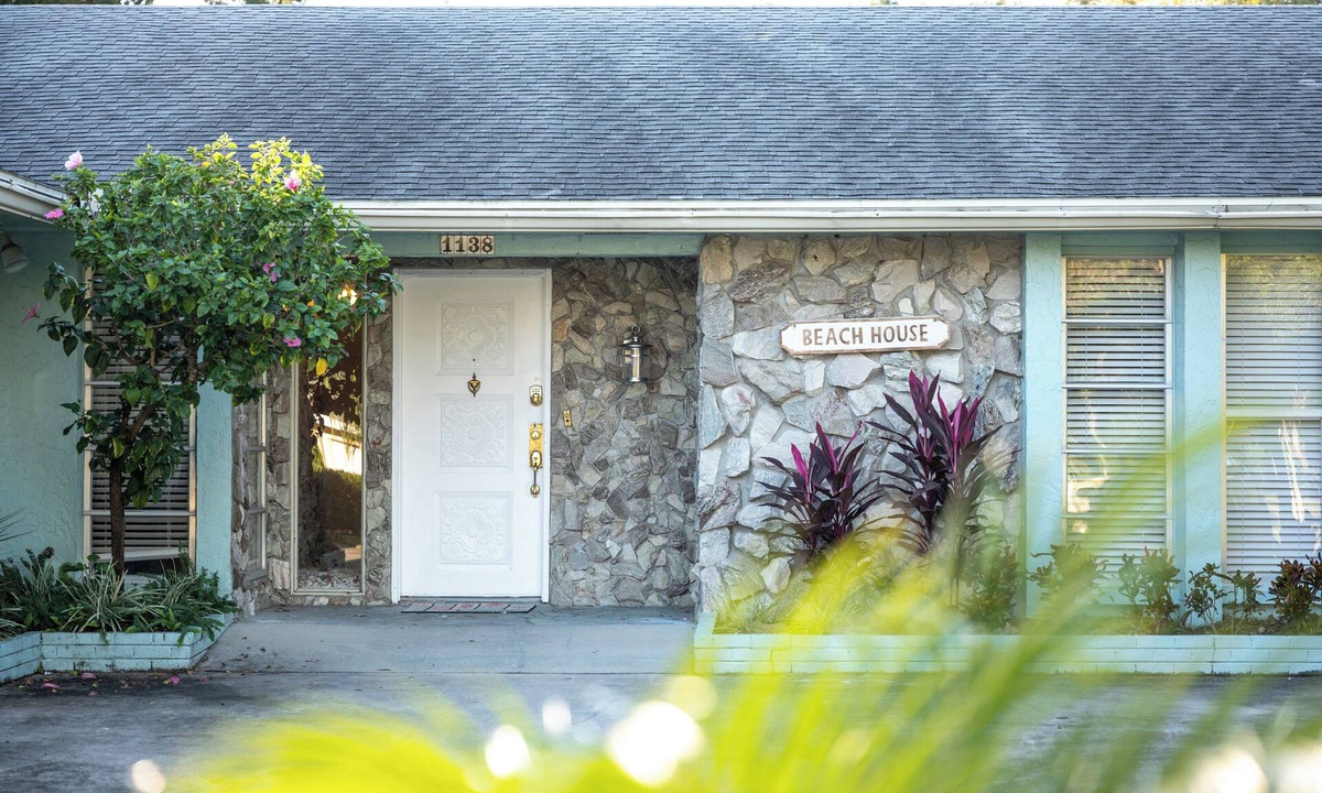 Harbor Bluffs House | Lovely 4-bedroom house in Largo