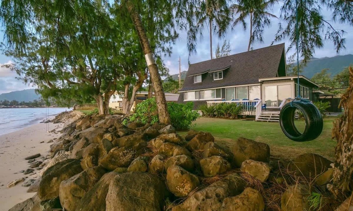 Punaluu House | Magic North Shore Beach House 30 Day Rental