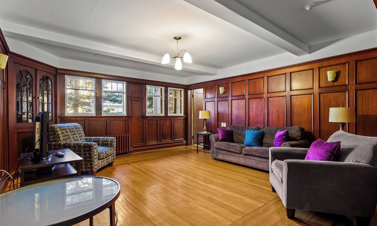 Waterford Valley Apartment | Midstream Premier 2BR Wi-Fi Parking