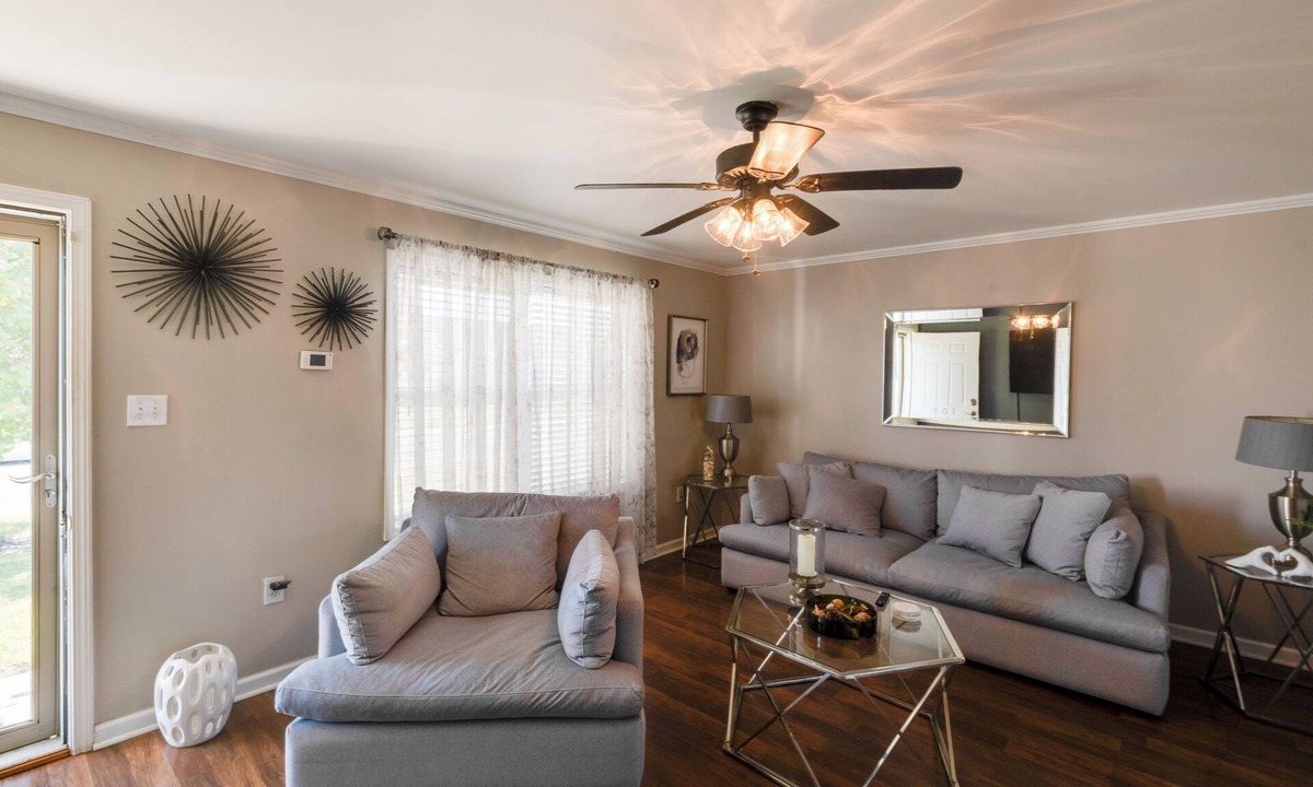 Milton House | Milton Getaway Near Beach w/Deck & Yard