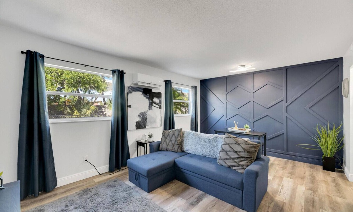 Sun Bay South Apartment | Modern 1BR Escape | Prime South Tampa Spot