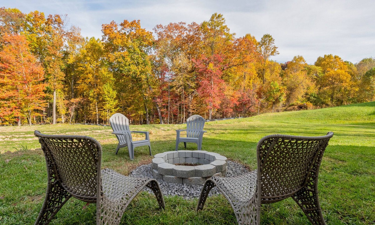 Blacksburg House | Modern Home 2 Miles to Virginia Tech