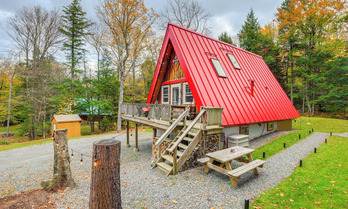 West Dover Cabin | Moments to Mount Snow: Idyllic A-Frame Cabin