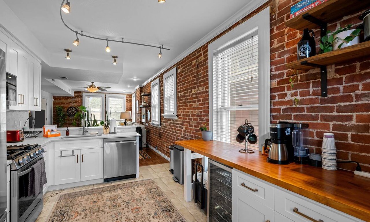 Cheesman Park Condo | New Listing! Steps from Cheesman Park | Extended Stay Ready