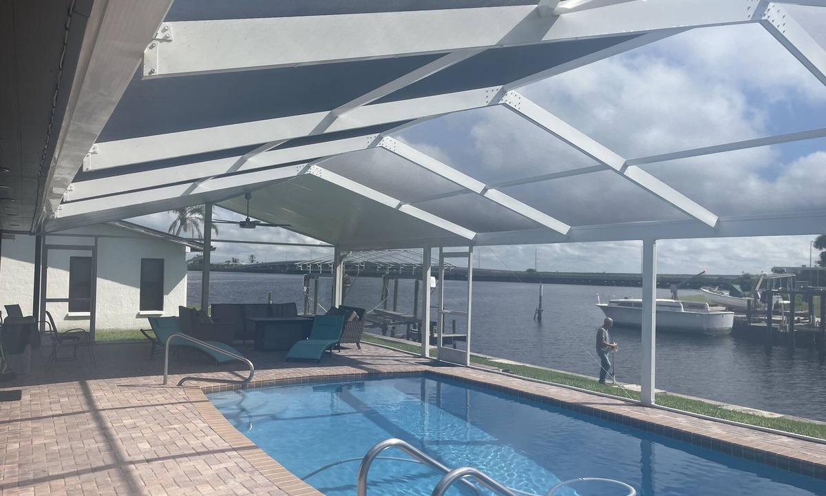 Gulf Cove House | NEW - River Sister: Beautiful 3/2.5 home overlooking Myakka River