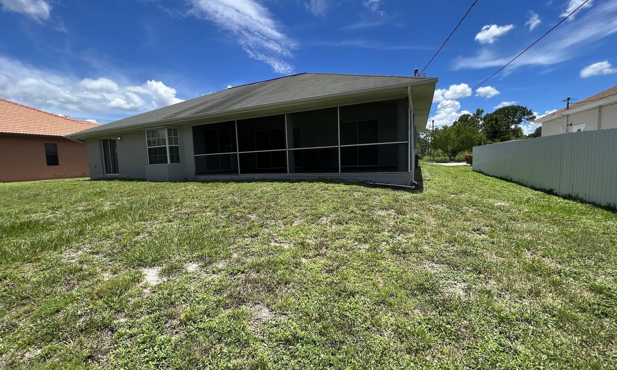 Centennial House | Nice house 25 minutes from The beach 🏖