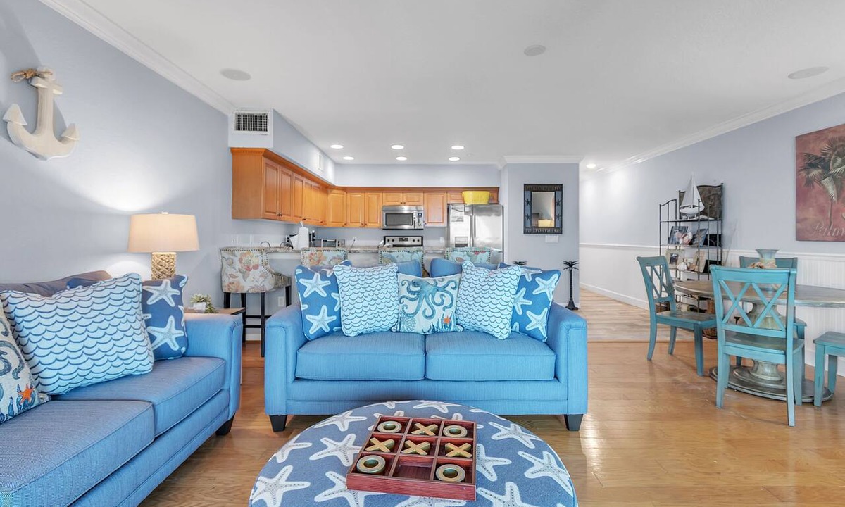 Independence Square Condo | Oceanside302 Beachfront- Gorgeous Gulf Views, lots of updates, great location